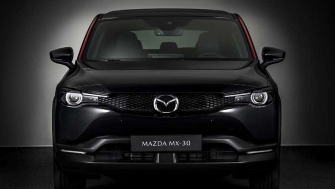 Mazda MX-30 2023 ra mắt bản mới: Trang bị ngập tràn, giá bán chưa tiết lộ