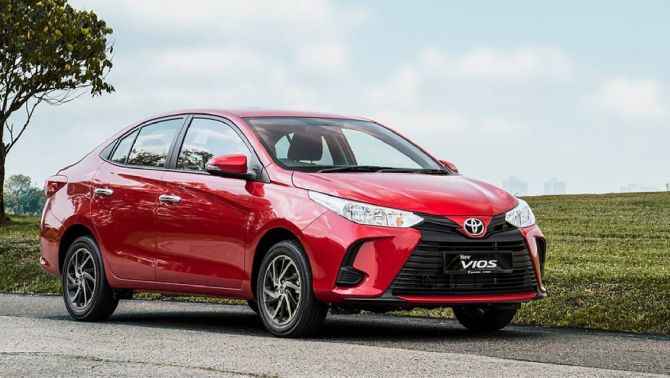 Cập nhật giá xe Toyota Vios 2022 mới nhất: Hấp dẫn hơn cả Hyundai Accent