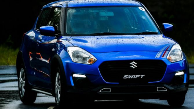 Suzuki Swift 2023 chuẩn bị ra mắt, thêm loạt nâng cấp khiến các đối thủ 'điêu đứng'
