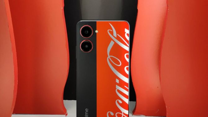 Mở hộp, khám phá Realme 10 Pro 5G Coca-Cola Edition