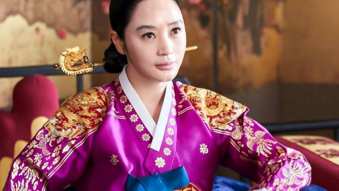 'Chị đại' màn ảnh xứ Hàn hé lộ một điều trăn trở trong sự nghiệp khiến khán giả xót xa