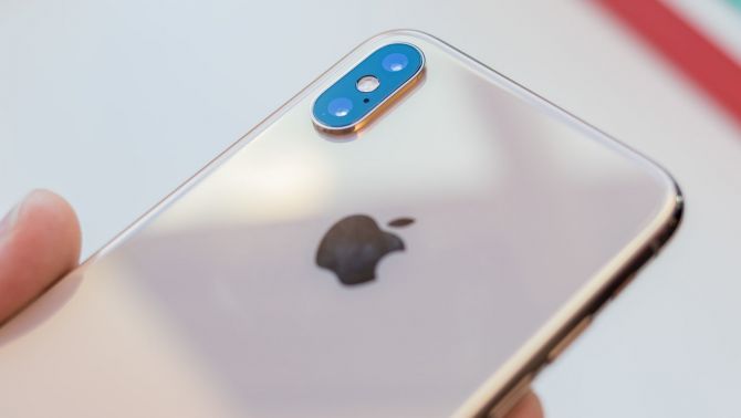iPhone XS bán giá không tưởng, rẻ bằng nửa iPhone SE 2022, trang bị vẫn ngang tầm Galaxy S23