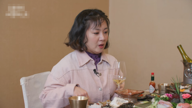 Nữ diên viên hài nổi tiếng phân trần về tranh cãi quấy rối tình dục trong quá khứ