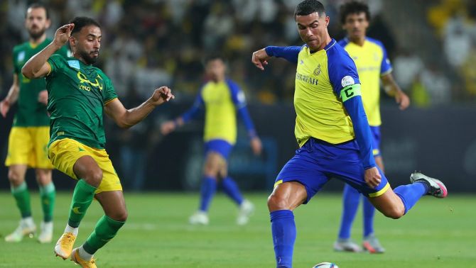 Trực tiếp bóng đá Al-Nassr vs Al-Khaleej: Ronaldo lại gây thất vọng, nguy cơ bị 'thanh lý' hợp đồng?