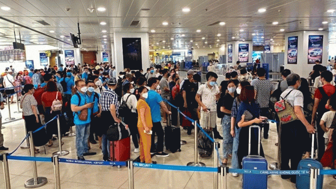 Quy định mới nhất về việc hoàn tiền vé khi giờ bay bị chậm trễ, ai không biết quá tiếc