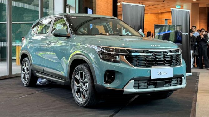 ‘Báo con’ Kia Seltos 2024 ra mắt giá 504 triệu đồng: Thiết kế đẹp mê hồn, trang bị ‘lấn át’ Hyundai Creta