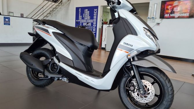 ‘Cơn ác mộng’ của Honda Air Blade về đại lý giá 63,8 triệu đồng: Thiết kế cực đẹp, trang bị ‘xịn sò’