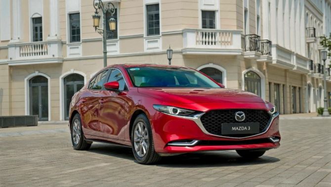‘Vua sedan’ Mazda 3 ra mắt phiên bản xịn sò nhất giá 739 triệu đồng, trang bị lấn át Kia K3 và Honda Civic
