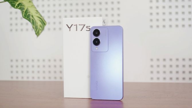 Điện thoại vivo giá rẻ chỉ hơn 3 triệu, thiết kế đẹp như iPhone 12, có tính năng xịn ngang ngửa Galaxy S23 Plus