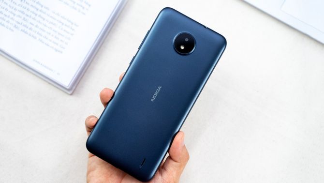 Nokia C20 giá 1,5 triệu, phá đảo phân khúc giá rẻ với màn hình 6,52 inch, kết nối 4G mạnh mẽ, pin tháo rời dễ thay thế