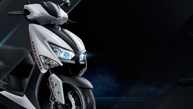 Quên Honda Air Blade đi, Yamaha ra mắt ‘ông hoàng xe ga’ át vía Vario: Có phanh ABS, TCS, giá dễ mua