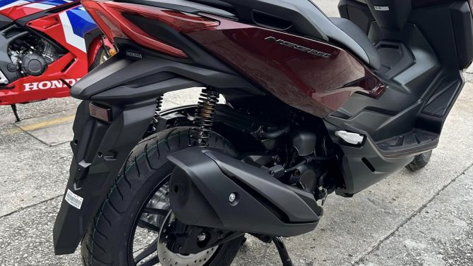 ‘Vua xe ga’ mới của Honda chính thức về đại lý ‘thế chân’ SH: Trang bị đè bẹp Air Blade, giá hấp dẫn