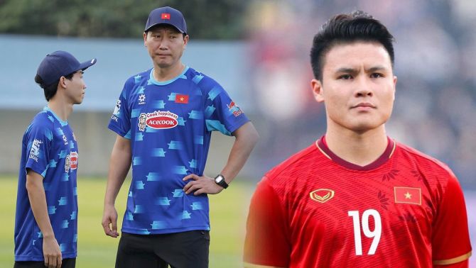 Tin bóng đá trưa 19/11: HLV Kim Sang Sik tiếp tục 'gây sốc'; Quang Hải nhận đặc quyền trước AFF Cup 2024