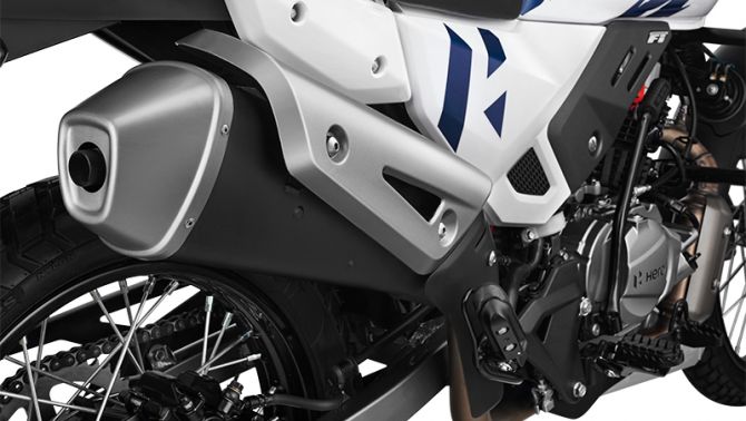 ‘Vua côn tay’ 200cc mới giá 46 triệu đồng ra mắt: 'Kẻ hủy diệt' Honda Winner X và Exciter xuất hiện