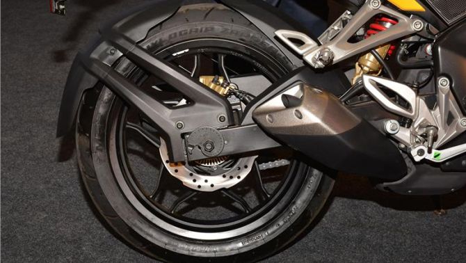 ‘Chiến binh côn tay’ 199cc mới giá 48 triệu đồng ra mắt vào tuần tới: Lấn át Honda Winner X, Exciter