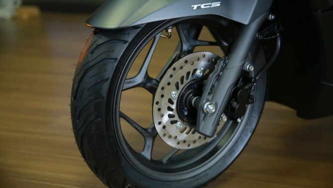 ‘Vua xe ga’ 150cc mới đẹp như PCX của Honda chốt giá 55,9 triệu đồng: Dân tình săn đón hơn Air Blade