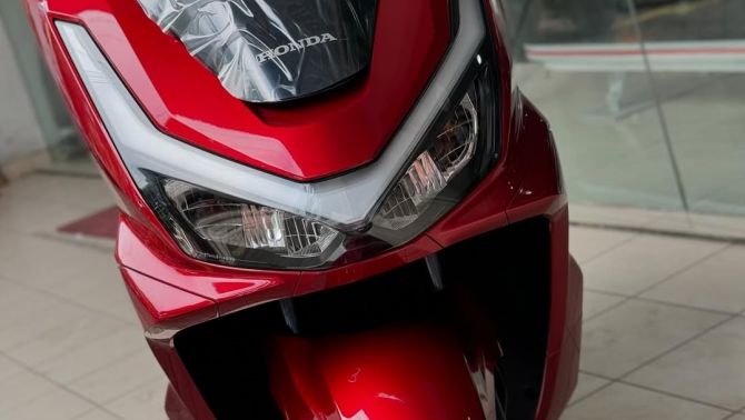 Honda PCX 160 2025 chính thức ‘tái sinh’ tại Việt Nam: Giá hơn 70 triệu đồng, nhiều công nghệ như SH