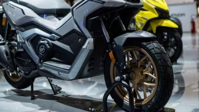 'Kẻ hủy diệt' Honda SH và Air Blade sắp ra mắt: Động cơ 175cc, có phanh ABS 2 kênh, màn TFT 7 inch