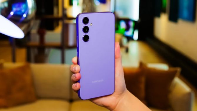 Galaxy A54 5G đập hộp rẻ như cho, vua Android tầm trung một thời vẫn mạnh hơn iPhone 16, giá 6 triệu