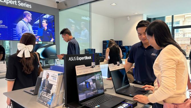 ASUS khai trương Exclusive Store đầu tiên tại Việt Nam, mang đến cơ hội tiếp cận và trải nghiệm dải sản phẩm đa dạng
