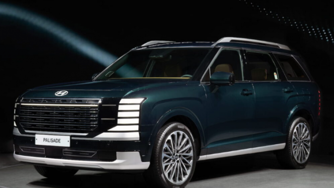 Vượt mặt 'đàn em' Santa Fe, Hyundai Palisade hybrid 2025 cực tiết kiệm, chỉ 6,45 lít xăng/100km