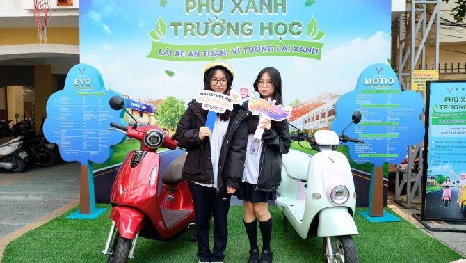 Sau chuỗi sự kiện Phủ Xanh Trường Học, nhiều học sinh quyết định chuyển đổi sang phương tiện xanh