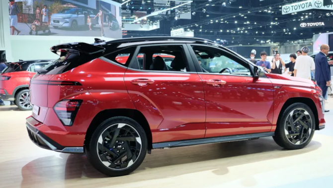 Ngắm phiên bản điện của Hyundai Kona, lột xác đẹp ‘mê mẩn’, đánh bại mọi đối thủ SUV cao cấp