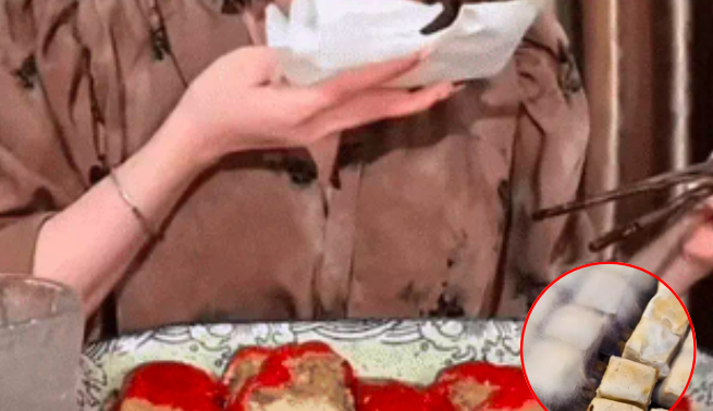 Dân mạng 'thi nhau' vào bếp, thử sức với trào lưu tiktok mới, chuyên gia cảnh báo tác hại tới sức khỏe