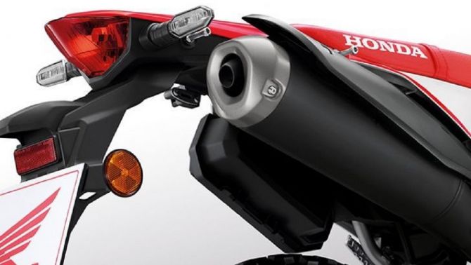 Honda chính thức mở bán 'vua côn tay' mới xịn hơn cả Winner X và Exciter, có ABS 2 kênh, giá hấp dẫn