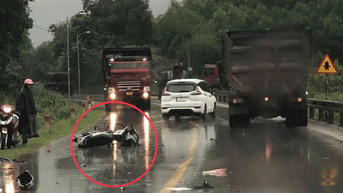Nam sinh lớp 9 chở em trai lao thẳng vào ô tô tải: Cả 2 đã tử vong, hiện trường vụ việc gây ám ảnh