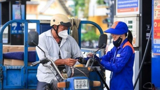 Giá xăng dầu hôm nay 31/3: Tăng đột ngột vào đầu giờ chiều