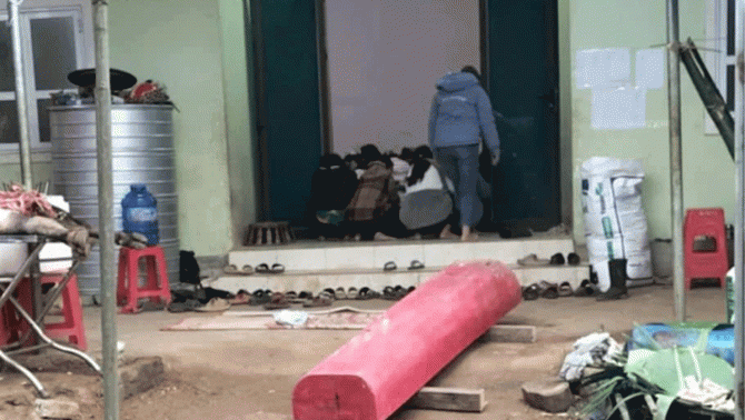 Nguyên nhân vụ việc vợ ‘chỉ khóc 2 tiếng rồi ngất xỉu và tử vong’ khi đưa tang chồng