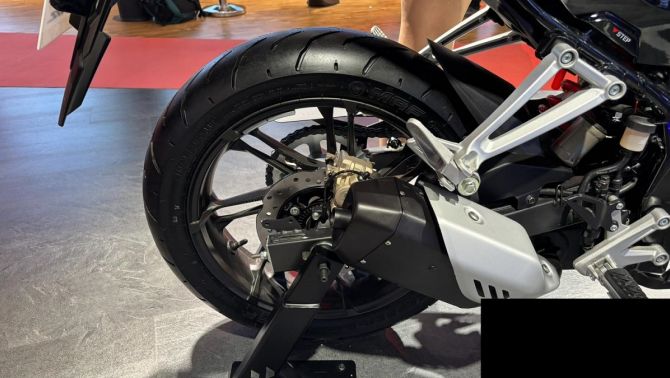 ‘Vua côn tay’ 210cc mới chính thức ra mắt giá 55 triệu đồng: Hạ knock-out Honda Winner X và Exciter