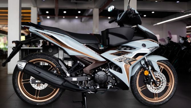 Yamaha chính thức mở bán Exciter 150 phiên bản 2025 giá 49 triệu đồng: Hạ ‘knock-out’ Honda Winner X