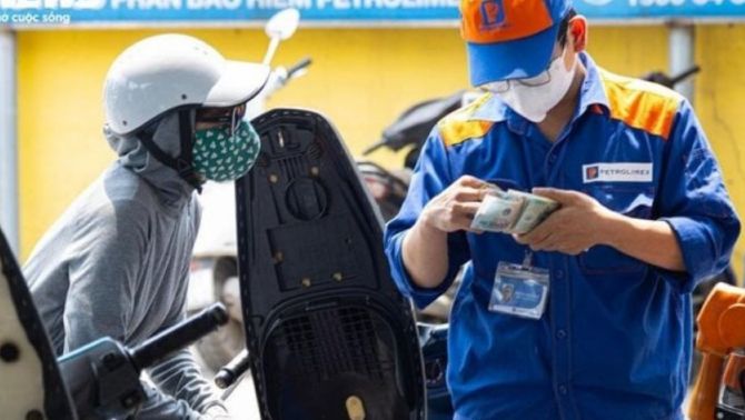 Giá xăng dầu hôm nay 15/4: Tăng liên hồi trong bối cảnh ngành năng lượng đang lấy lại 'phong độ'