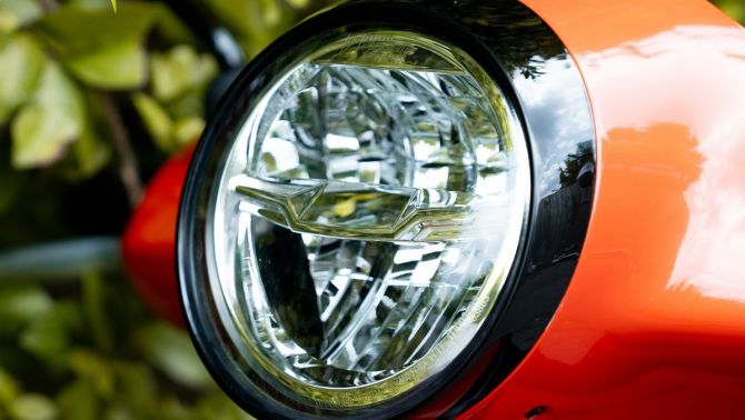 Tuyên chiến Honda SH Mode, ‘vua xe ga’ 150cc mới ‘Made in Italy’ ra mắt, đẹp hơn cả Vision, giá mềm