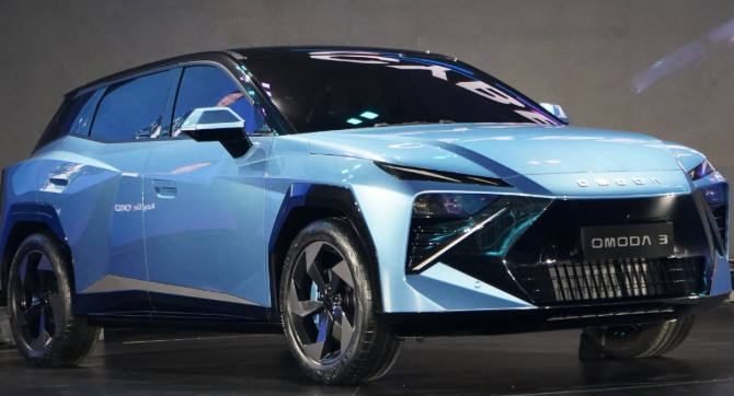 Crossover mới ra mắt, giá từ 600 triệu đồng, thiết kế lạ mắt như Lamborghini, ‘dằn mặt’ Kia Seltos