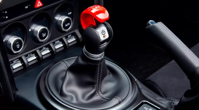 Không còn là lựa chọn phổ biến: Ô tô số sàn giảm 57% chỉ trong 1 thập kỷ, sắp thành 'di tích công nghệ'