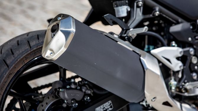 ‘Vua côn tay’ mới của Nhật chính thức ra mắt: Thể thao hơn cả Honda Winner X và Exciter, giá hấp dẫn