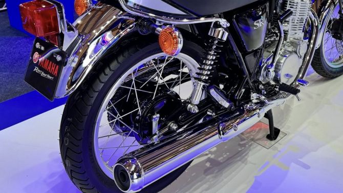 Yamaha ra mắt ‘huyền thoại côn tay’ mới đẹp lấn át Honda Winner X: Thiết kế vượt thời gian, giá mềm