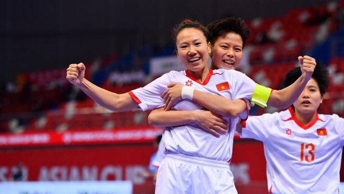 Đặt một chân vào Tứ kết giải châu Á, thủ quân ĐT Việt Nam khẳng định mục tiêu dự World Cup