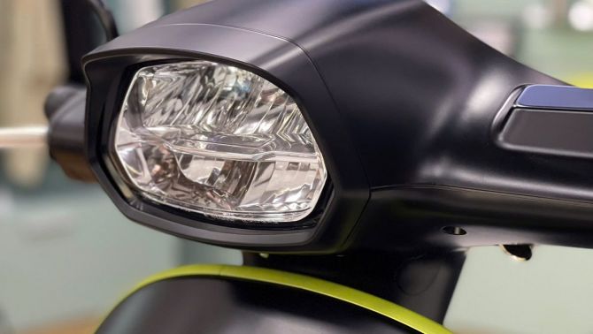 ‘Huyền thoại xe ga’ 155cc mới thương hiệu Ý ra mắt, khắc chế cứng Honda SH và Air Blade, giá hấp dẫn