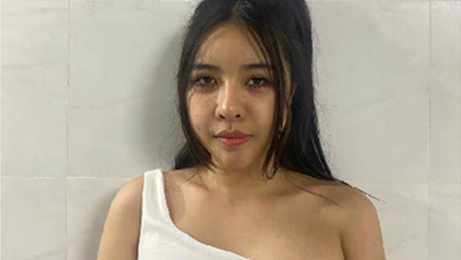 Danh tính ‘tú bà’ 26 tuổi môi giới mại dâm cho đôi nam nữ bị bắt tại trận trong nhà nghỉ ở Hà Nội