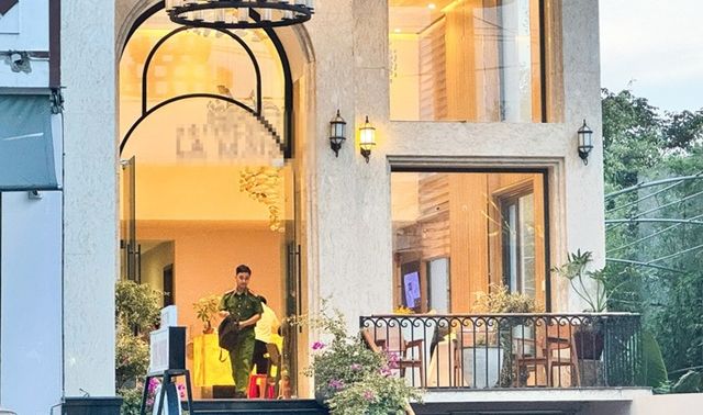 Nóng: Công an phát hiện 1 người đàn ông nước ngoài tử vong trong tình trạng không mặc gì 