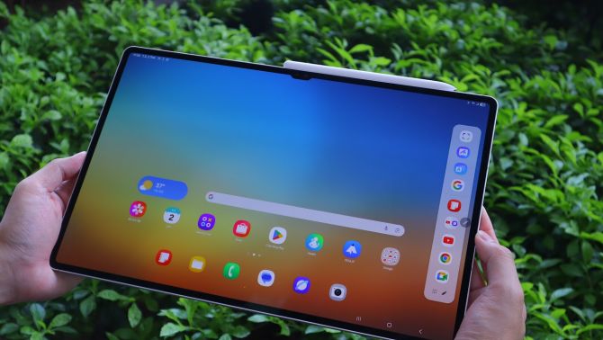 Galaxy AI trên Galaxy Tab S10 Ultra với One UI 7: Nâng Tầm Trải Nghiệm, Đơn Giản Hóa Cuộc Sống