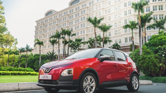 Áp dụng mức hỗ trợ đối tác thân thiết cho toàn bộ khách hàng, giá xe VinFast sau ưu đãi ‘đẹp như mơ’