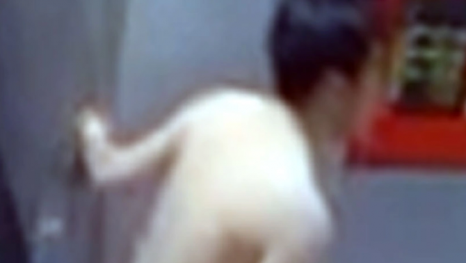 Công an thông tin nóng vụ người đàn ông không mảnh vải che thân đuổi theo cô gái ở Hà Nội trong đêm