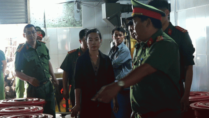 Thương hiệu cà phê có tiếng bị phát hiện đã bán 17 tấn cà phê giả ra thị trường