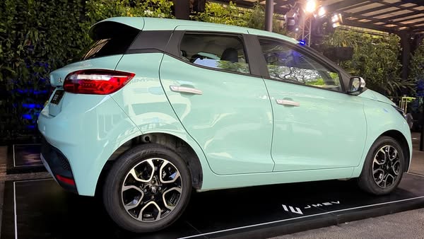 Mẫu ô tô hạng A đẹp long lanh chính thức ra mắt giá 323 triệu đồng: Đả bại Kia Morning và Grand i10