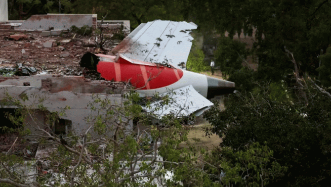 Nguyên nhân rơi máy bay ở Ấn Độ khiến hơn 265 người tử vong, hé lộ chi tiết bất thường trước khi rơi